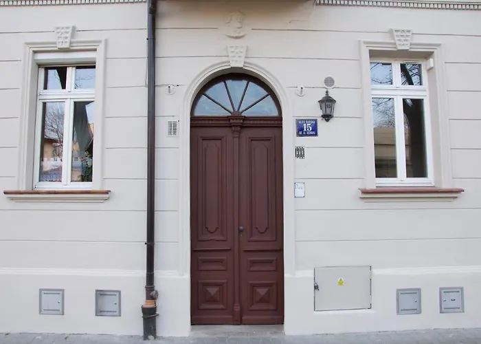 Tresor Barska Apartments 2.0